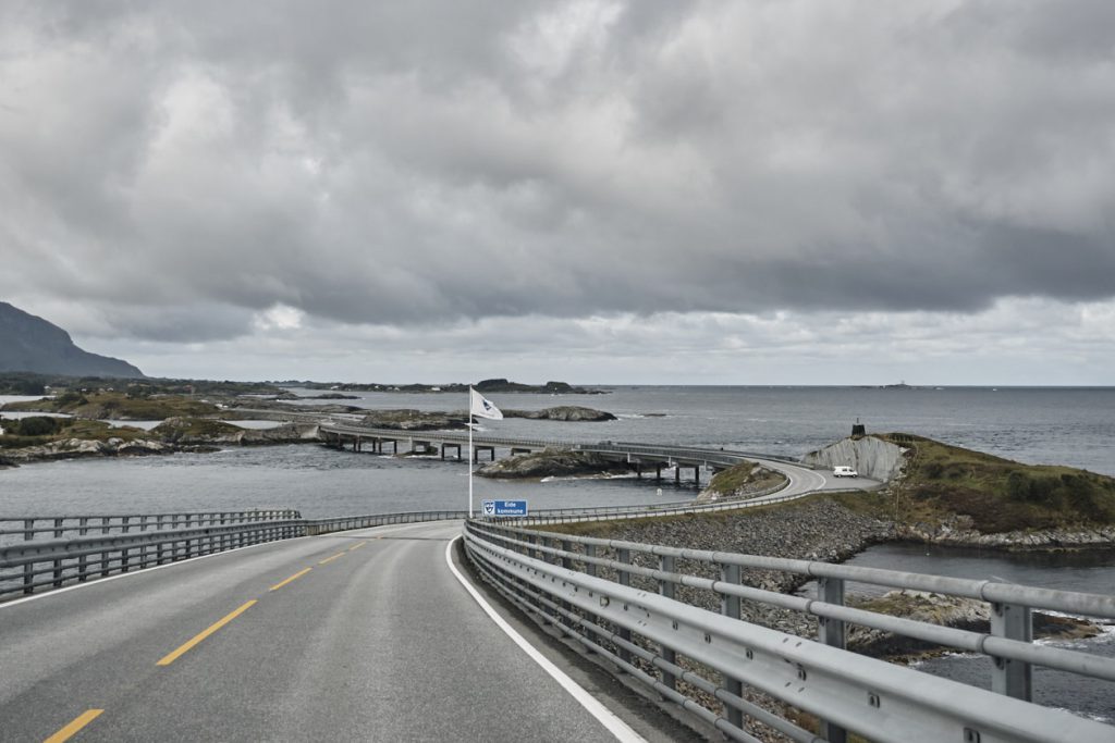 Atlantikstraße Trampelfath